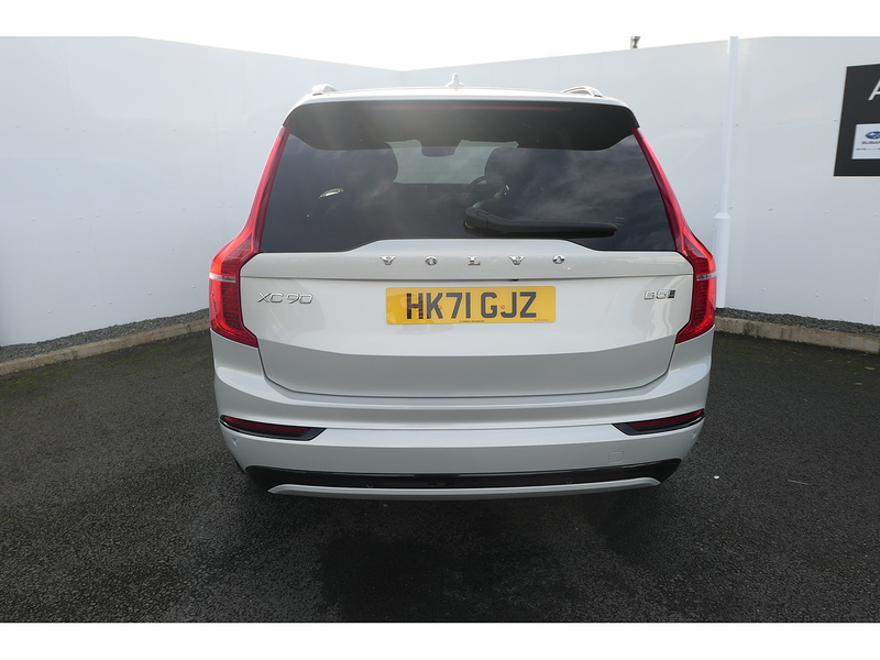 Volvo 2.0 B5 MHEV R-Design Pro SUV 5dr Diesel Hybrid Auto 4WD Euro 6 (s/s) (235 ps)