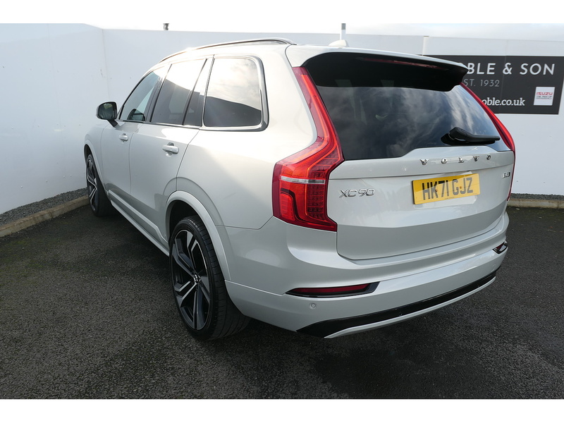 Volvo 2.0 B5 MHEV R-Design Pro SUV 5dr Diesel Hybrid Auto 4WD Euro 6 (s/s) (235 ps)