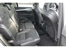 Volvo XC90 B5 MHEV R-Design Pro 