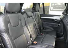 Volvo XC90 B5 MHEV R-Design Pro 