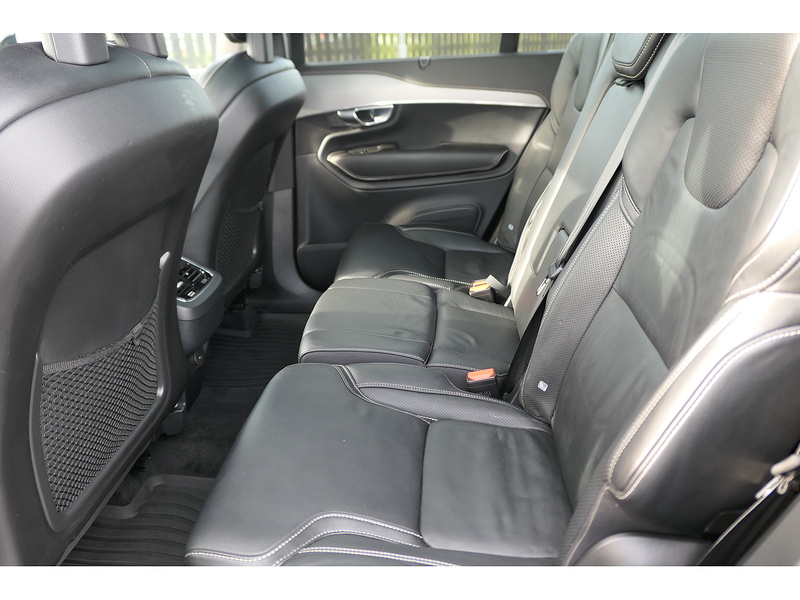 Volvo 2.0 B5 MHEV R-Design Pro SUV 5dr Diesel Hybrid Auto 4WD Euro 6 (s/s) (235 ps)