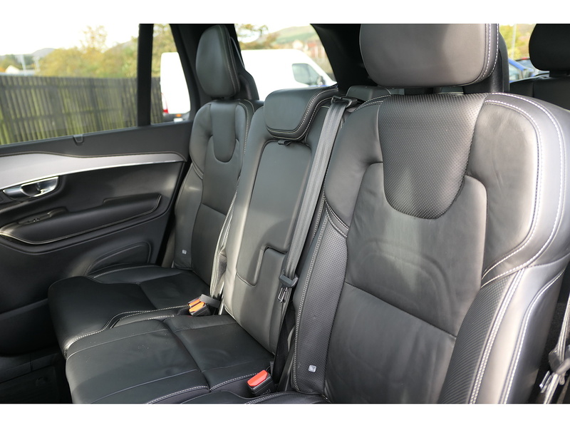 Volvo 2.0 B5 MHEV R-Design Pro SUV 5dr Diesel Hybrid Auto 4WD Euro 6 (s/s) (235 ps)