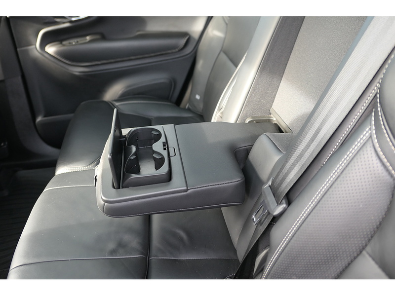 Volvo 2.0 B5 MHEV R-Design Pro SUV 5dr Diesel Hybrid Auto 4WD Euro 6 (s/s) (235 ps)