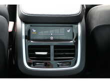 Volvo XC90 B5 MHEV R-Design Pro 