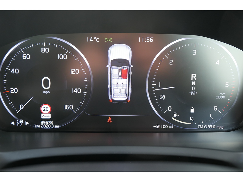 Volvo 2.0 B5 MHEV R-Design Pro SUV 5dr Diesel Hybrid Auto 4WD Euro 6 (s/s) (235 ps)