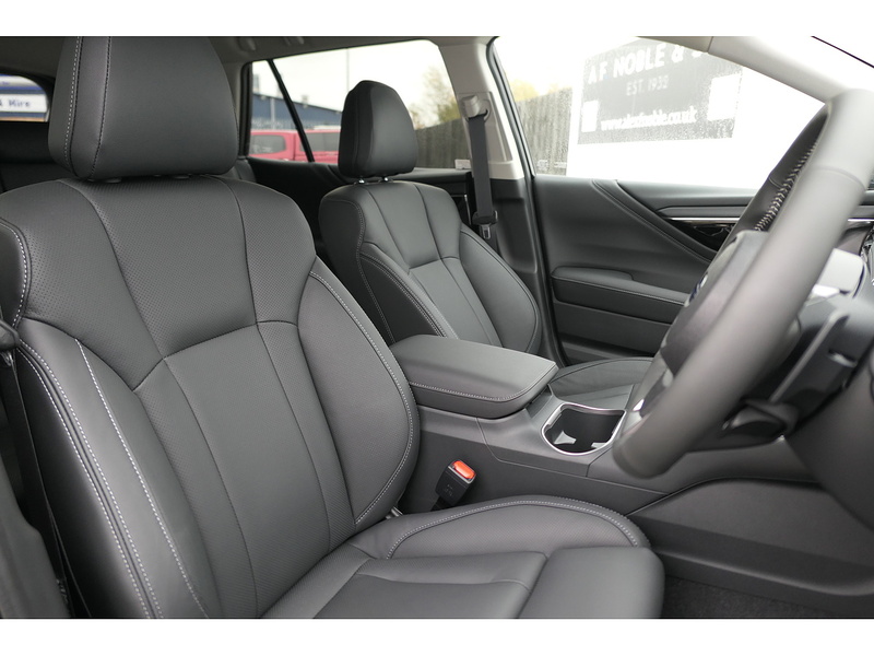 Subaru 2.5i Touring Estate 5dr Petrol Lineartronic 4WD Euro 6 (s/s) (169 ps)