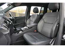 Mercedes-Benz GLS GLS350d V6 AMG Line 