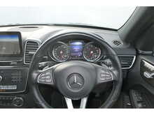 Mercedes-Benz GLS GLS350d V6 AMG Line 