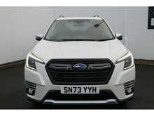 Subaru Forester e-Boxer XE Premium 