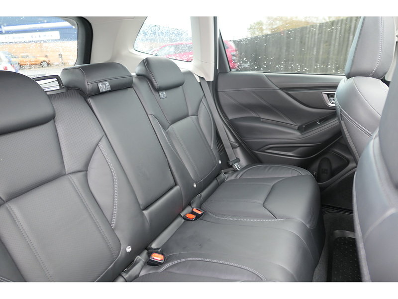 Subaru 2.0 e-Boxer XE Premium SUV 5dr Petrol Hybrid Lineartronic 4WD Euro 6 (s/s) (150 ps)