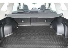 Subaru Forester e-Boxer XE Premium 