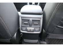 Subaru Forester e-Boxer XE Premium 