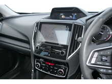 Subaru Forester e-Boxer XE Premium 