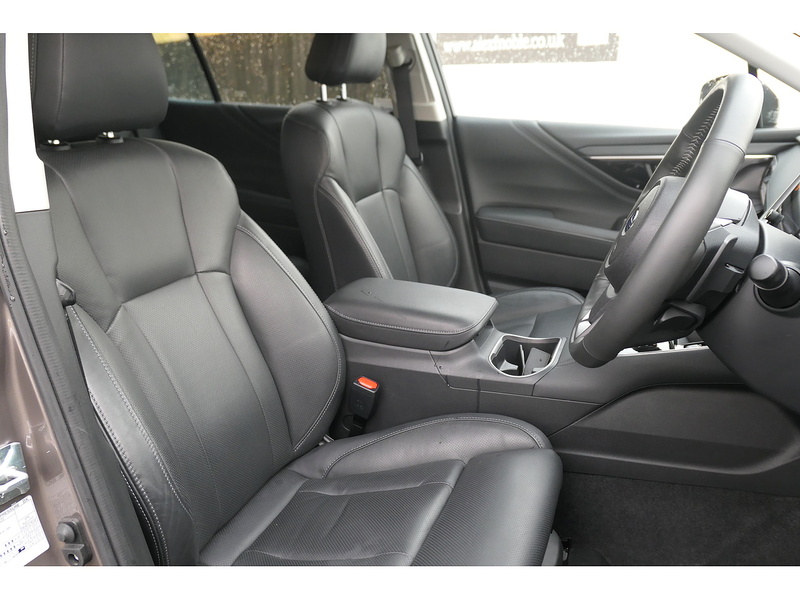 Subaru 2.5i Touring Estate 5dr Petrol Lineartronic 4WD Euro 6 (s/s) (169 ps)