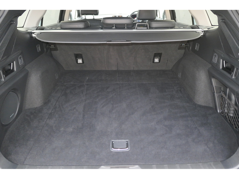 Subaru 2.5i Touring Estate 5dr Petrol Lineartronic 4WD Euro 6 (s/s) (169 ps)