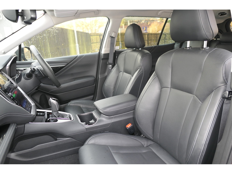 Subaru 2.5i Touring Estate 5dr Petrol Lineartronic 4WD Euro 6 (s/s) (169 ps)