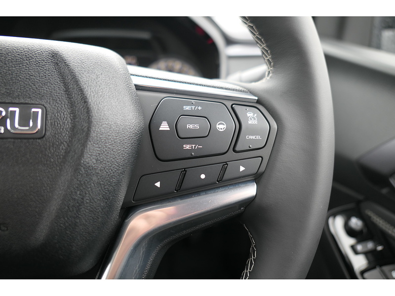 Isuzu 1.9 TD DL40 Pickup Double Cab 4dr Diesel Auto 4WD Euro 6 (s/s) (164 ps)