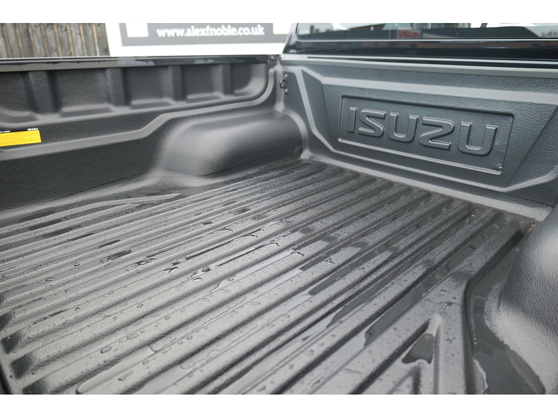 Isuzu 1.9 TD DL40 Pickup Double Cab 4dr Diesel Auto 4WD Euro 6 (s/s) (164 ps)