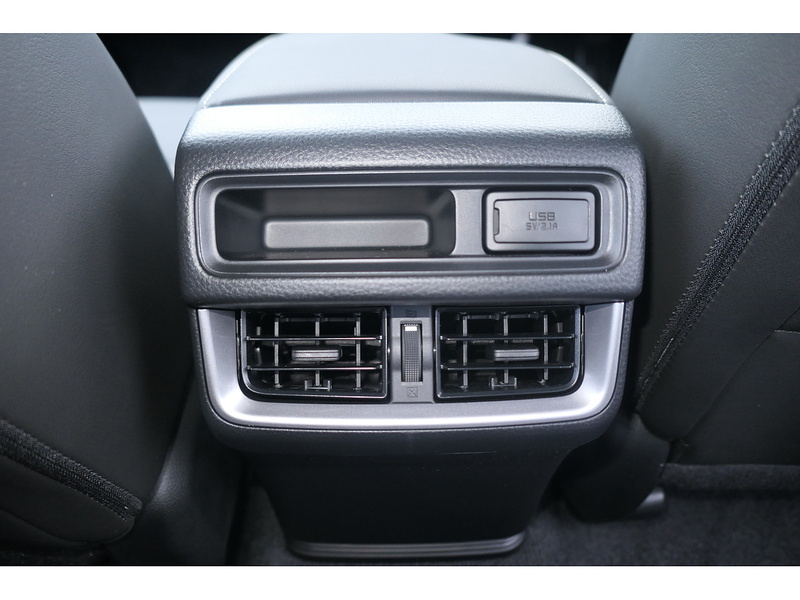 Isuzu 1.9 TD DL40 Pickup Double Cab 4dr Diesel Auto 4WD Euro 6 (s/s) (164 ps)