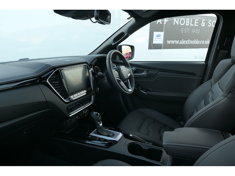 Isuzu 1.9 TD V-Cross Pickup Double Cab 4dr Diesel Auto 4WD Euro 6 (s/s) (164 ps)