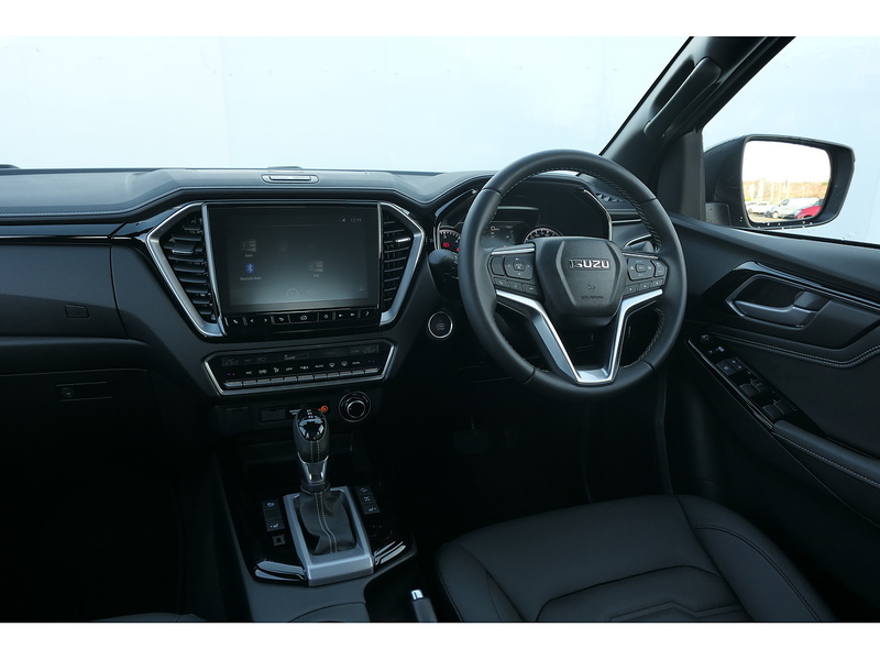 Isuzu 1.9 TD V-Cross Pickup Double Cab 4dr Diesel Auto 4WD Euro 6 (s/s) (164 ps)