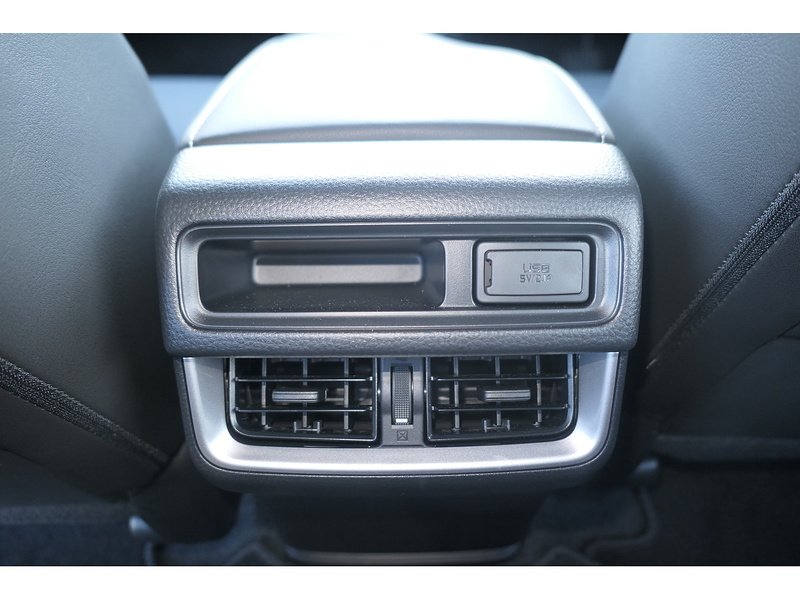 Isuzu 1.9 TD V-Cross Pickup Double Cab 4dr Diesel Auto 4WD Euro 6 (s/s) (164 ps)