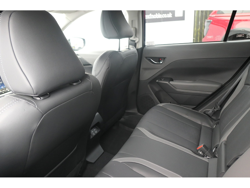 Subaru 2.0 e-Boxer Touring SUV 5dr Petrol Hybrid Lineartronic 4WD Euro 6 (s/s) (136 ps)