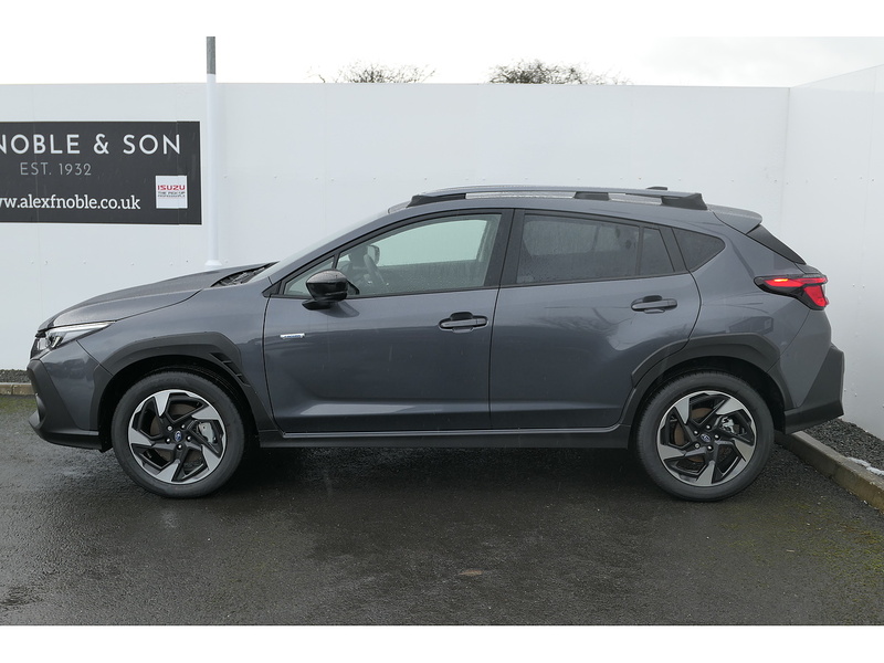 Subaru 2.0 e-Boxer Touring SUV 5dr Petrol Hybrid Lineartronic 4WD Euro 6 (s/s) (136 ps)
