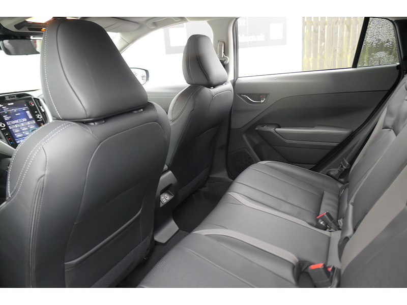 Subaru 2.0 e-Boxer Touring SUV 5dr Petrol Hybrid Lineartronic 4WD Euro 6 (s/s) (136 ps)