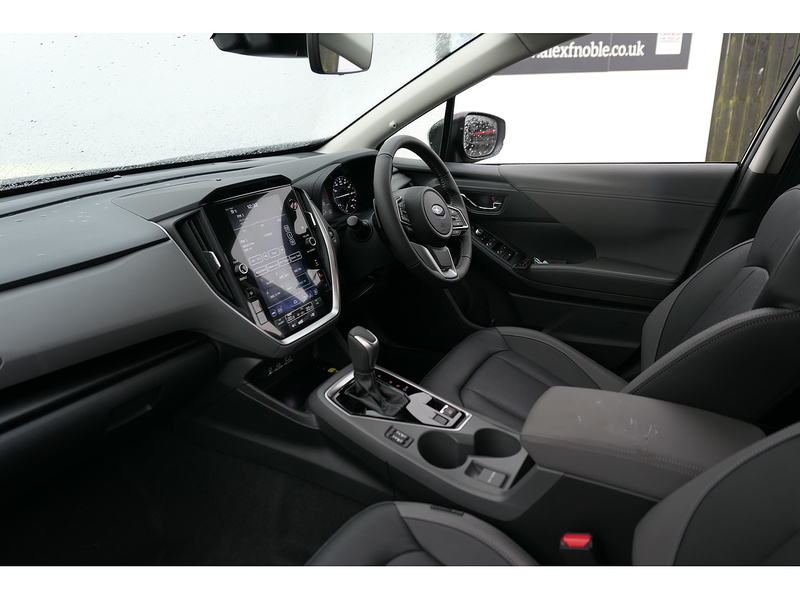 Subaru 2.0 e-Boxer Touring SUV 5dr Petrol Hybrid Lineartronic 4WD Euro 6 (s/s) (136 ps)