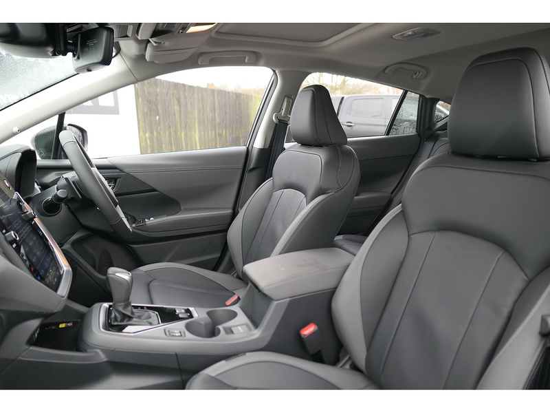 Subaru 2.0 e-Boxer Touring SUV 5dr Petrol Hybrid Lineartronic 4WD Euro 6 (s/s) (136 ps)
