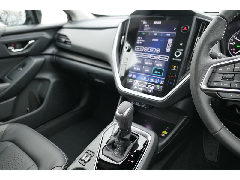 Subaru 2.0 e-Boxer Touring SUV 5dr Petrol Hybrid Lineartronic 4WD Euro 6 (s/s) (136 ps)
