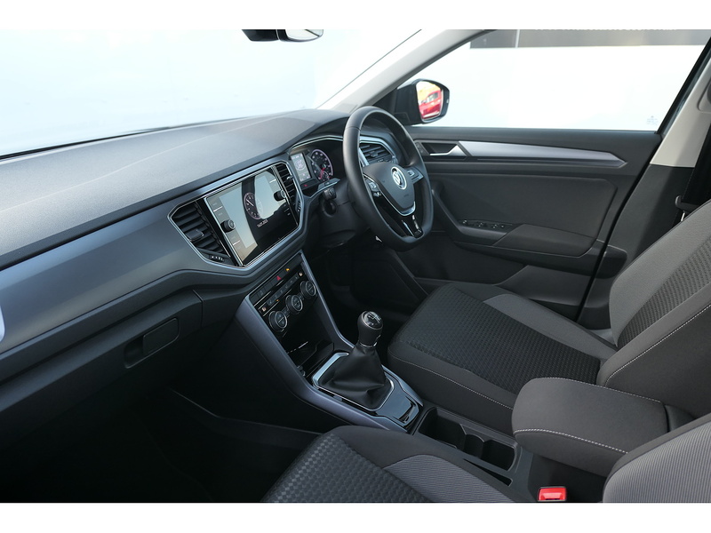 Volkswagen 1.0 TSI Active SUV 5dr Petrol Manual Euro 6 (s/s) (110 ps)