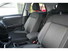 Volkswagen T-Roc TSI Active 