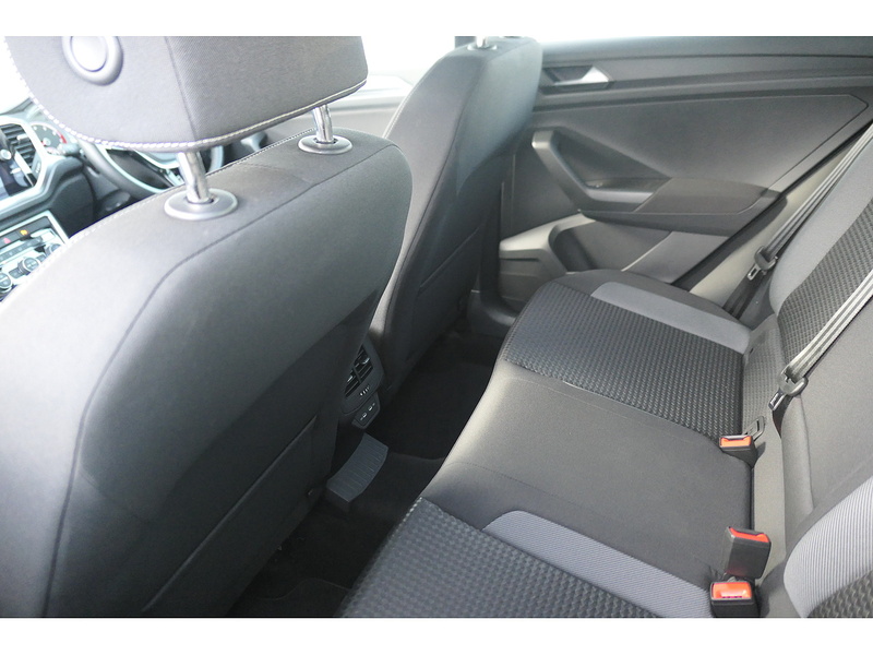 Volkswagen 1.0 TSI Active SUV 5dr Petrol Manual Euro 6 (s/s) (110 ps)