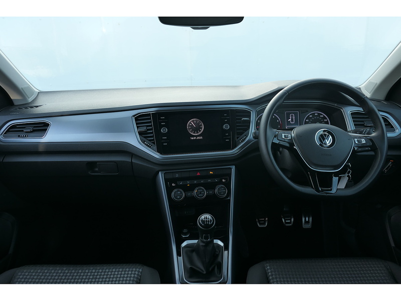 Volkswagen 1.0 TSI Active SUV 5dr Petrol Manual Euro 6 (s/s) (110 ps)