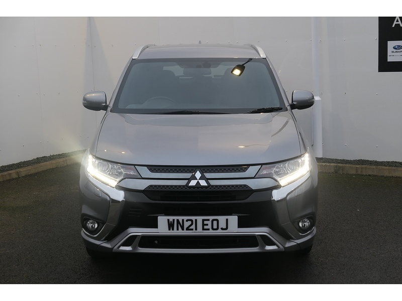 Mitsubishi 2.4h TwinMotor 13.8kWh Dynamic SUV 5dr Petrol Plug-in Hybrid CVT 4WD Euro 6 (s/s) (224 ps)