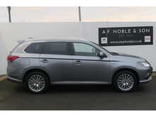 Mitsubishi Outlander h TwinMotor Dynamic 