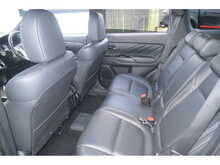 Mitsubishi Outlander h TwinMotor Dynamic 