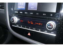 Mitsubishi Outlander h TwinMotor Dynamic 