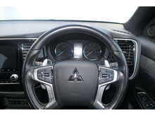 Mitsubishi Outlander h TwinMotor Dynamic 