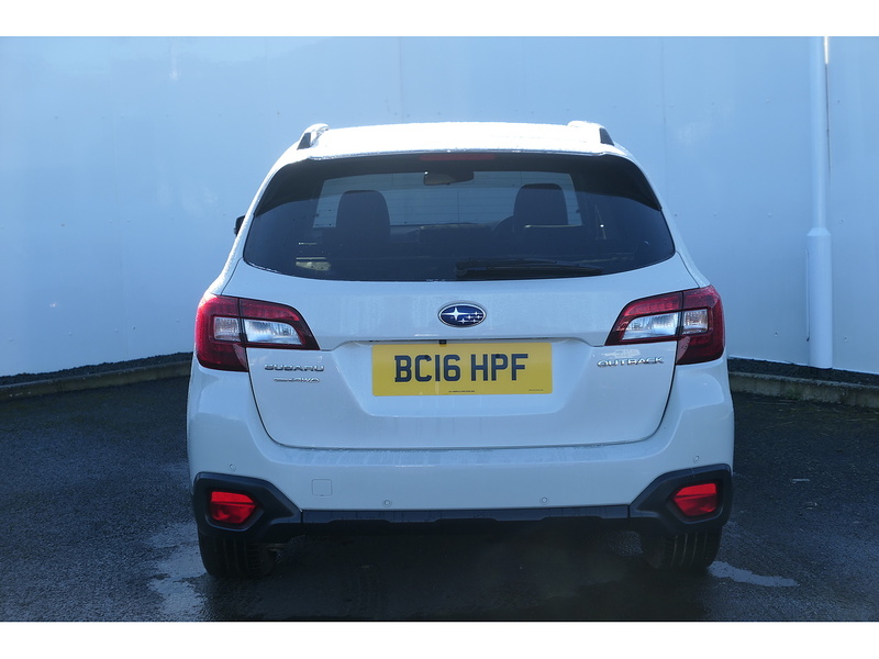 Subaru 2.5i SE Premium Estate 5dr Petrol Lineartronic 4WD Euro 6 (s/s) (175 ps)