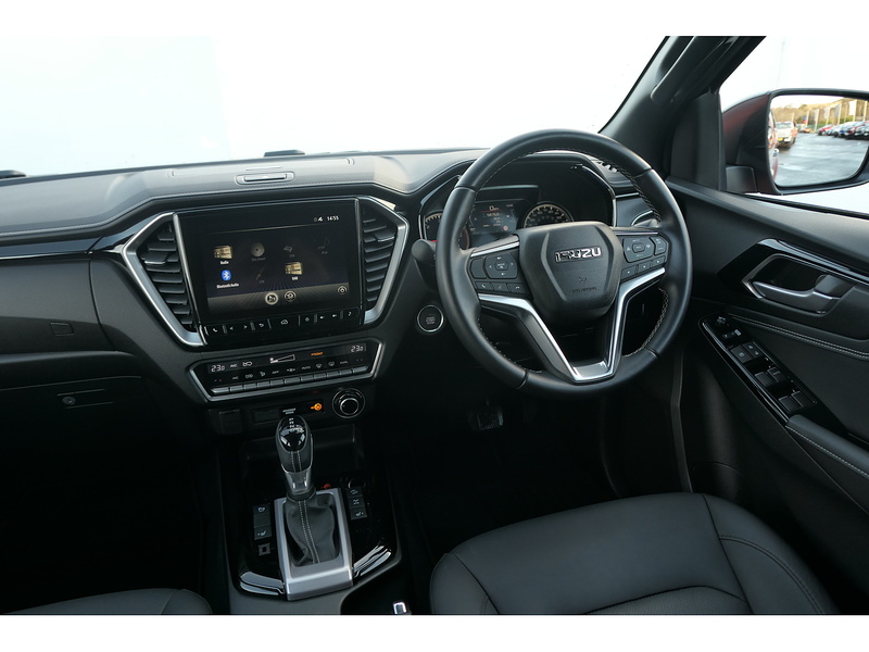 Isuzu 1.9 TD V-Cross Pickup Double Cab 4dr Diesel Auto 4WD Euro 6 (s/s) (164 ps)