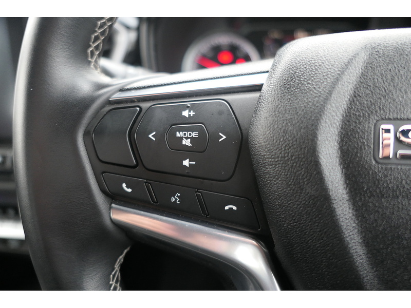 Isuzu 1.9 TD V-Cross Pickup Double Cab 4dr Diesel Auto 4WD Euro 6 (s/s) (164 ps)