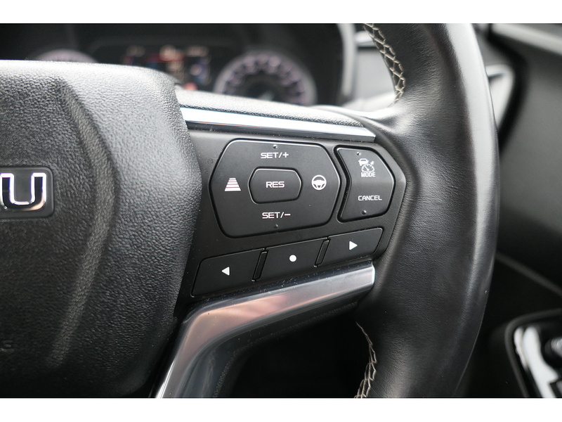 Isuzu 1.9 TD V-Cross Pickup Double Cab 4dr Diesel Auto 4WD Euro 6 (s/s) (164 ps)