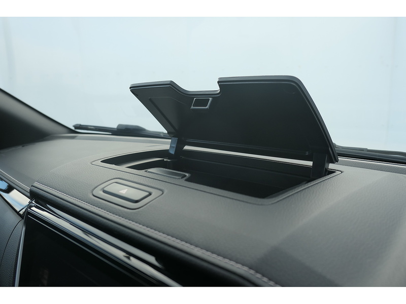 Isuzu 1.9 TD V-Cross Pickup Double Cab 4dr Diesel Auto 4WD Euro 6 (s/s) (164 ps)