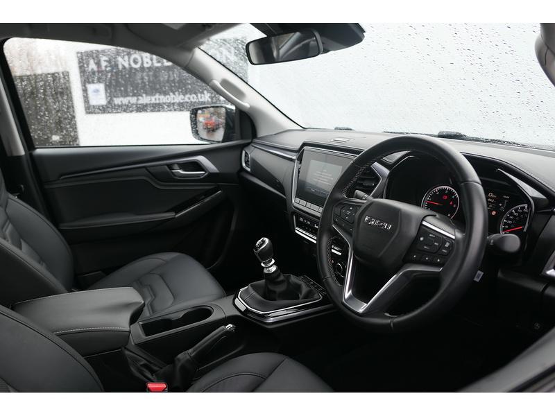 Isuzu 1.9 TD DL40 Pickup Double Cab 4dr Diesel Manual 4WD Euro 6 (s/s) (164 ps)