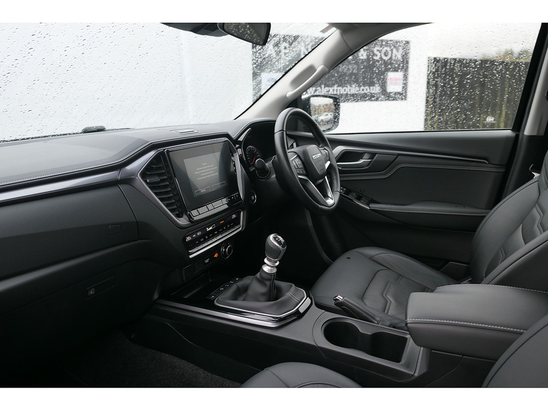 Isuzu 1.9 TD DL40 Pickup Double Cab 4dr Diesel Manual 4WD Euro 6 (s/s) (164 ps)