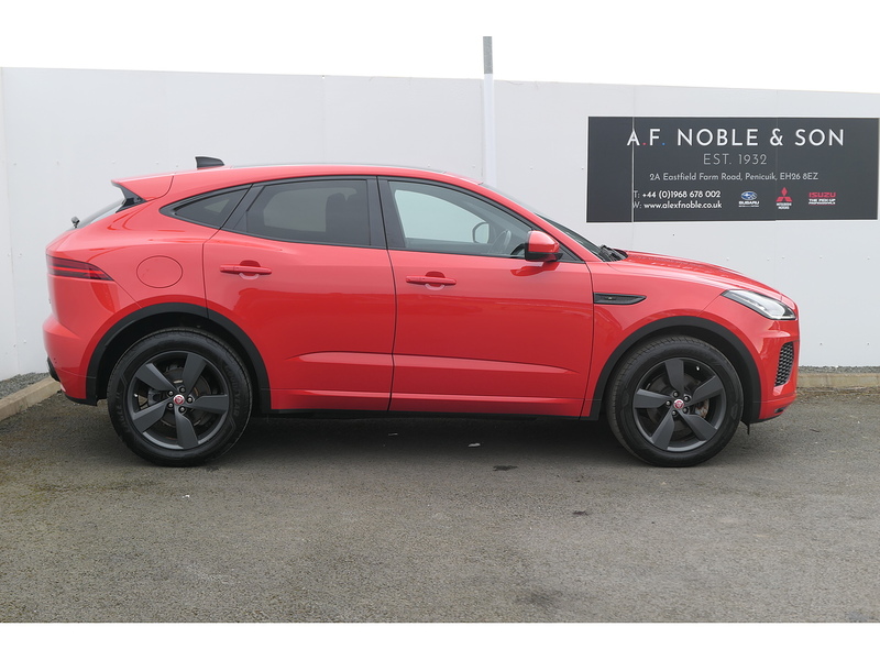 Jaguar 2.0 D180 Chequered Flag SUV 5dr Diesel Auto AWD Euro 6 (s/s) (180 ps)