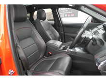 Jaguar E-PACE D180 Chequered Flag 